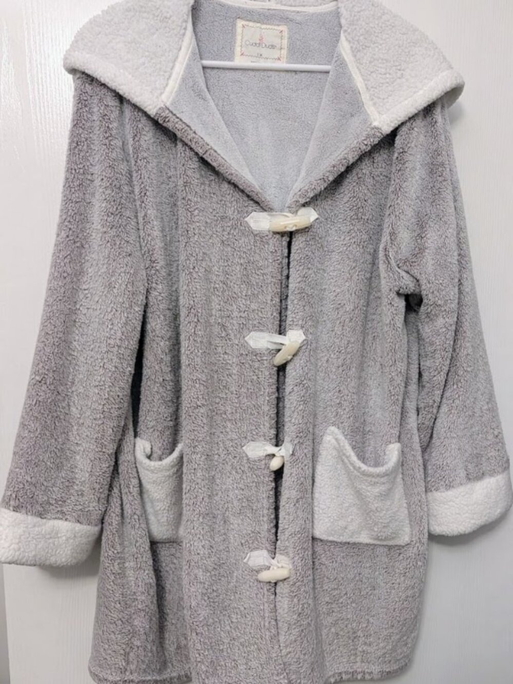 Cuddl Duds gray and white cozy hooded robe Size 1X